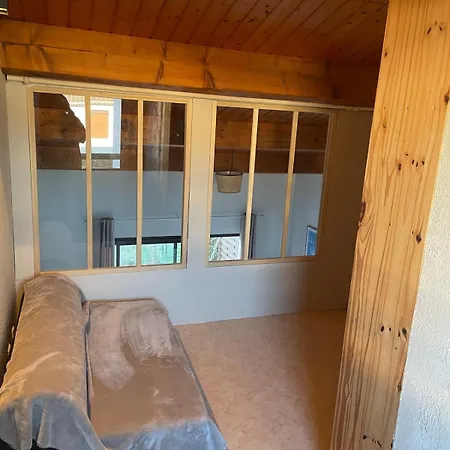 Apartment Charmante Petit Maison A 20m De La De Marennes (Charente-Maritime)